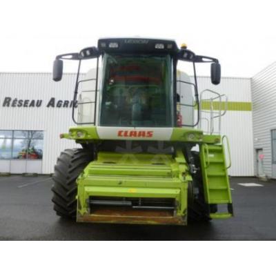 Claas
                     LEXION 560