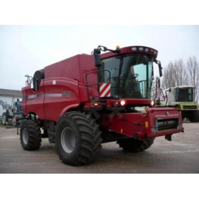 Case IH
                     7010