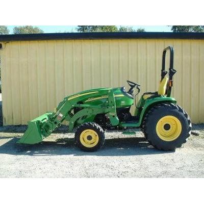 John Deere 3520