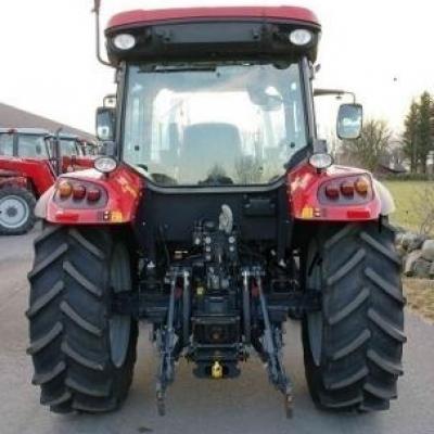 McCormick 110CX 2009 z ładowaczem