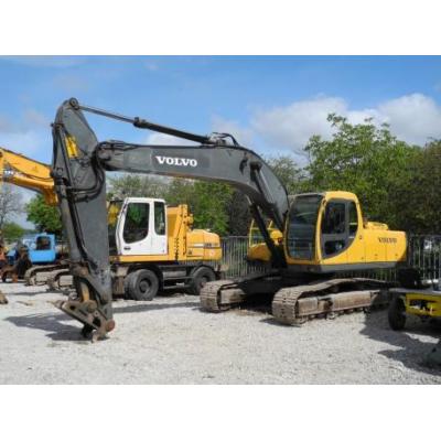 KOPARKA GĄSIENICOWA VOLVO EC 240, 2001R, 25t