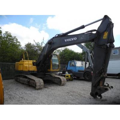 KOPARKA GĄSIENICOWA VOLVO EC 240, 2001R, 25t