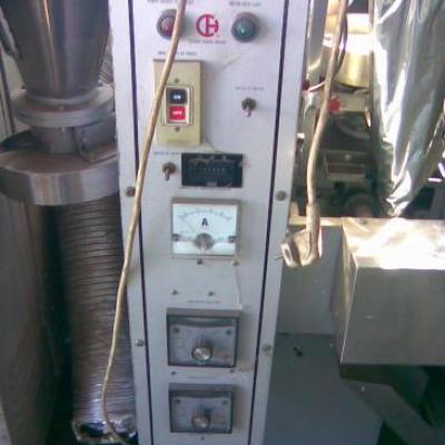 Automatic filling-packing machine