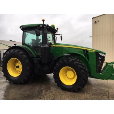 John Deere 8320 R