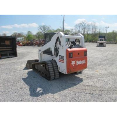 BOBCAT T300