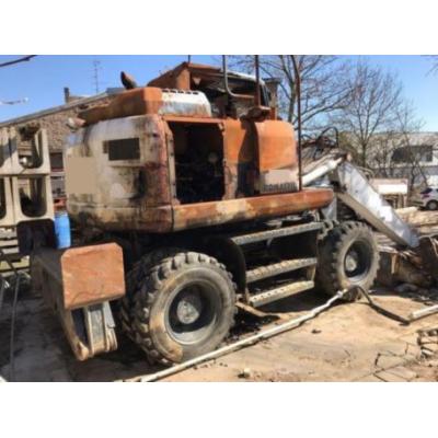 Komatsu PW148*Bj 2014/3000H/Pratzen/Schild/Brandsc