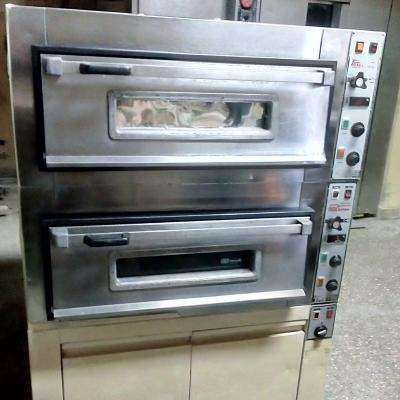 Oven for pizzeria, confectionery, bakery, delicate