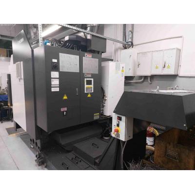 OKUMA GENOS M460R-VE CNC machining center