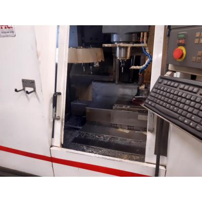 CINCINNATI ARROW 500 CNC milling machine