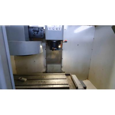 Centrum frezarskie pionowe CNC HAAS MINI MILL HE