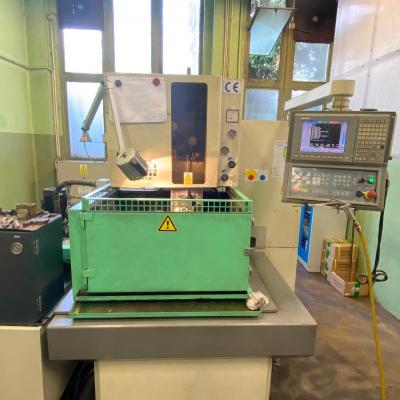 ACCUTEX AU-300iA wire EDM machine