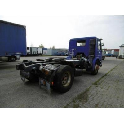 SCANIA P93 MA 4x2 CP13 Blattfederung