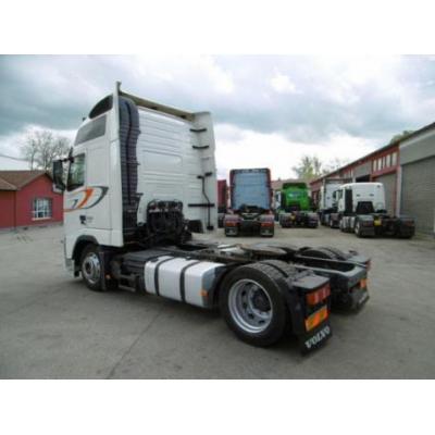 Volvo FH500 XL 2x Tank Mega Low Hubsattel Euro 5 E