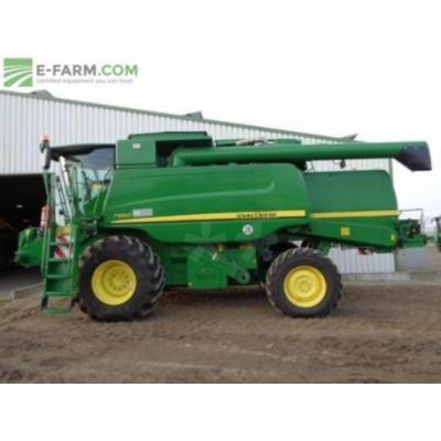 John Deere T660