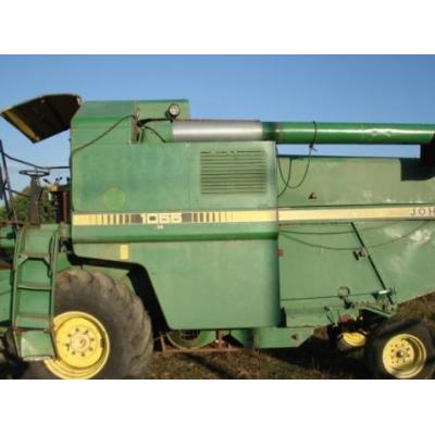 John Deere 1055