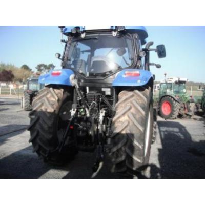 New Holland
                     T6 165