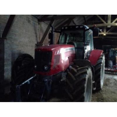 Massey Ferguson
                     7490