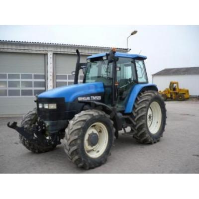 New Holland
                     TRACTEUR