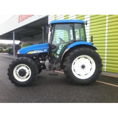 New Holland
                     TD 5050