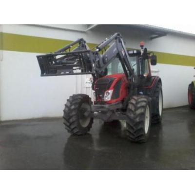 Valtra
                     N 113 H3 T4I