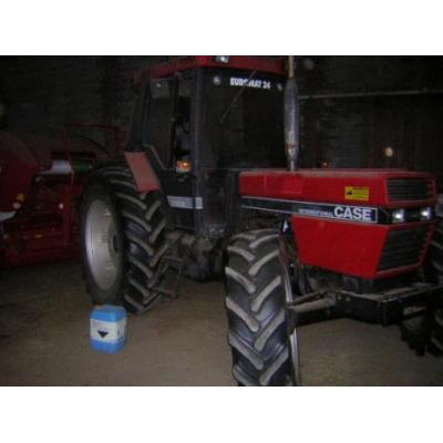 Case IH
                     1056 XL