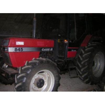 Case IH
                     845 XL