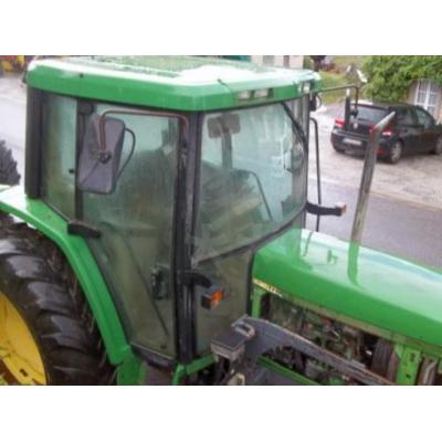 John Deere
                     6210