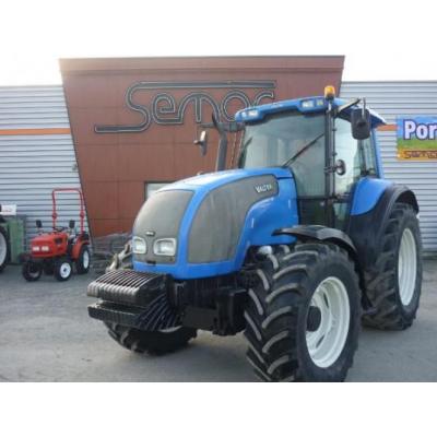 Valtra M130