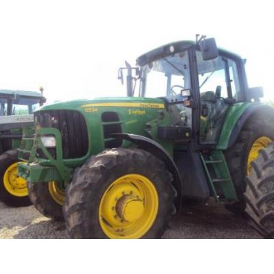 John Deere
                     6534