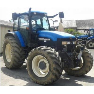 New Holland
                     TM135