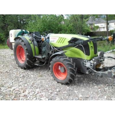 Claas
                     NEXOS 210 VL