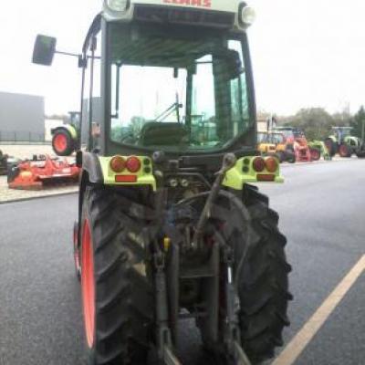 Claas
                     NECTIS 227VE