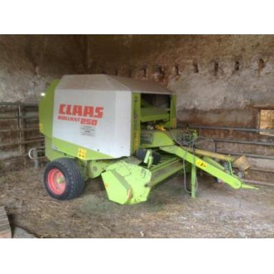 Claas
                     ROLL 250