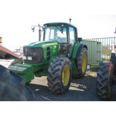 John Deere
                     6830