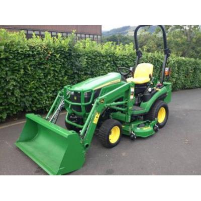 John Deere 1026   ciagnik