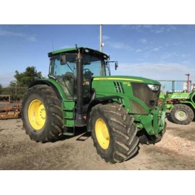 John Deere 6210R