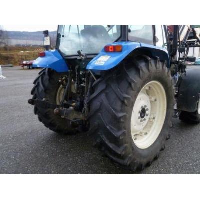 New Holland TL100A  ciagnik rolniczy