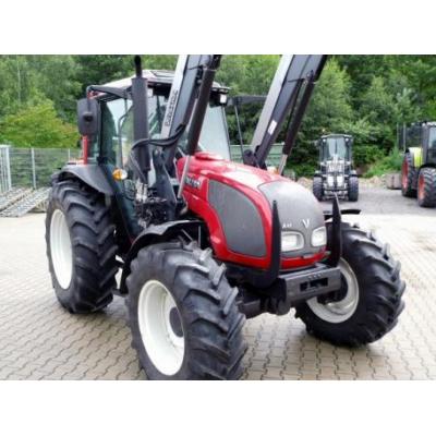 ciagnik  Valtra 82