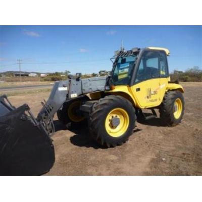 New Holland LM630 TELEHANDLER