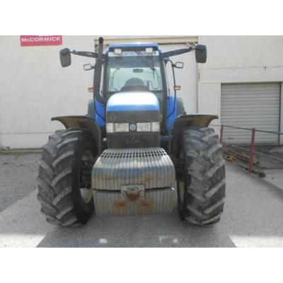 New Holland TM150