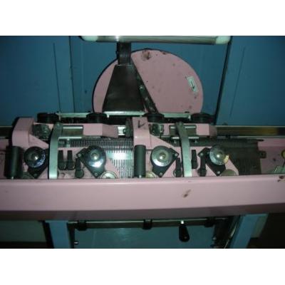 Maszyna do produkcji dodatków- plis i sznurków