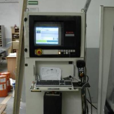 Centrum CNC, SCM Record 125