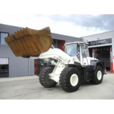 Caterpillar 962G / Radlader / BJ 2005 / 8.400 STD!