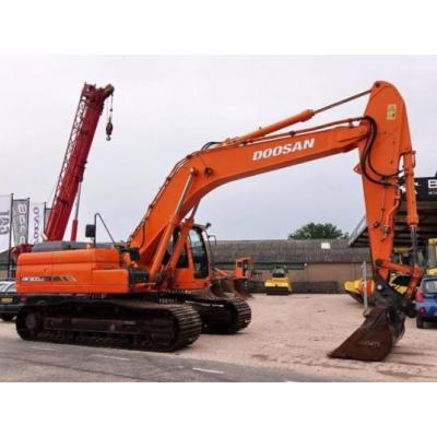 Doosan  DX300LC (Nice machine!)