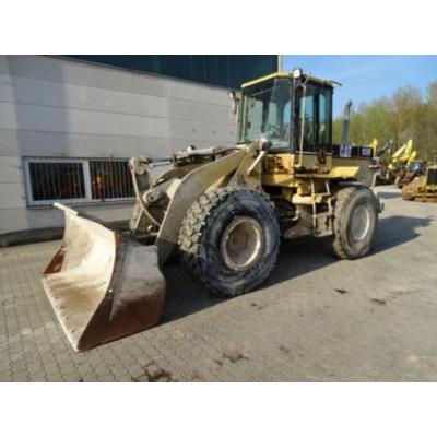 Caterpillar 928F ** Bj 1996 / 11000H / Klima **