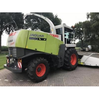 Claas 850