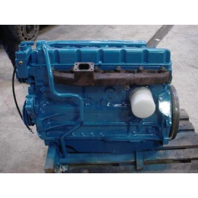 Ford 7810 engine