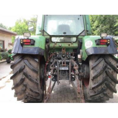 Fendt 512 C mit FH, DL