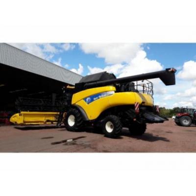 New Holland CR9080