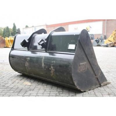 Cat Ditch Cleaning Bucket DC 4 2100 1.76
